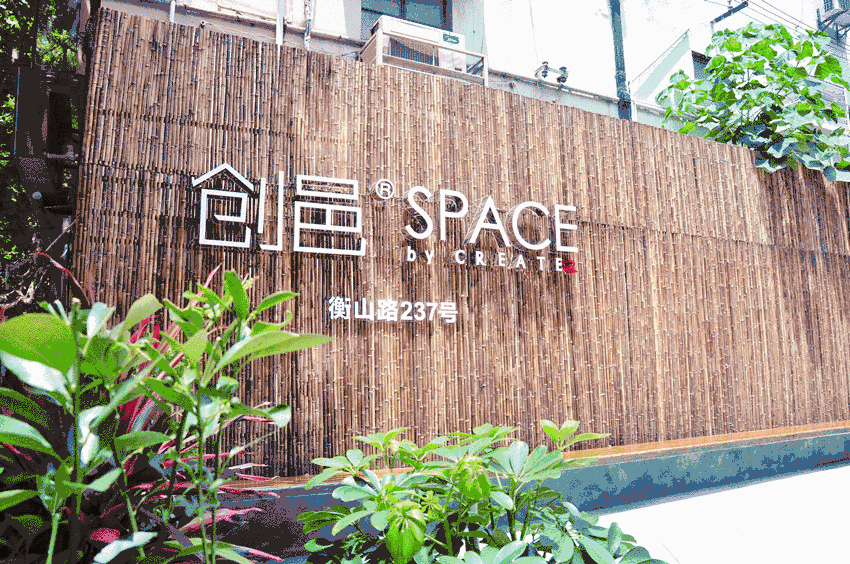 1509015040.gif