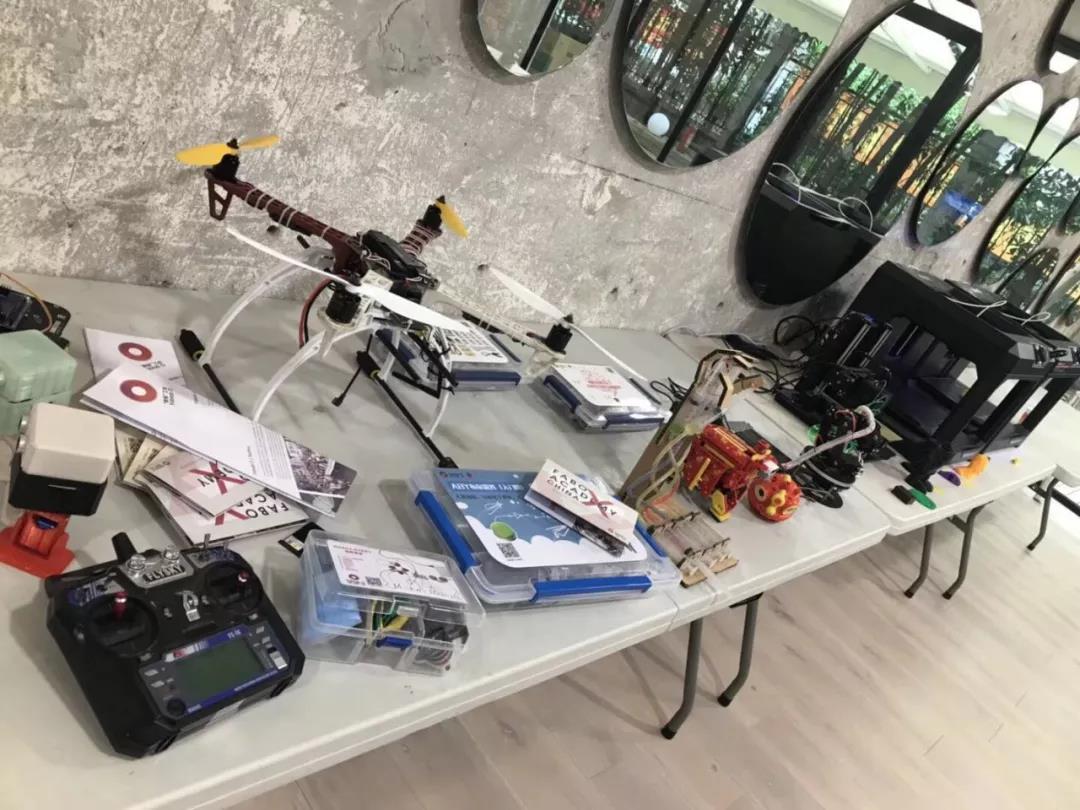 1542857453.jpg 1542857453.jpg