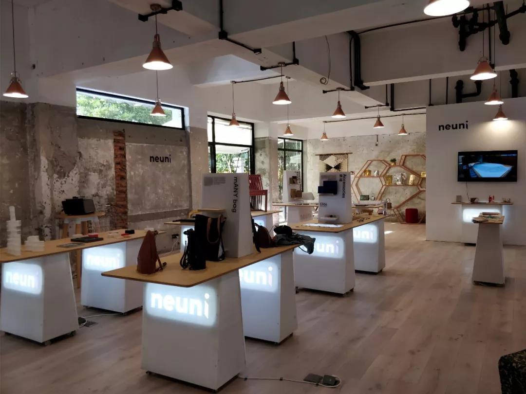 1542857577.jpg 1542857577.jpg